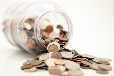 企業(yè)支付多筆勞務(wù)費給個人，是否需要代扣代繳個人所得稅？并去稅務(wù)機(jī)關(guān)代開發(fā)票？